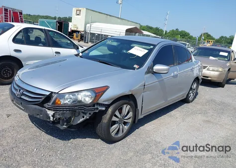 2011 Honda Accord 2.4 Lx from USA, damaged, VIN 1HGCP2F37BA14845